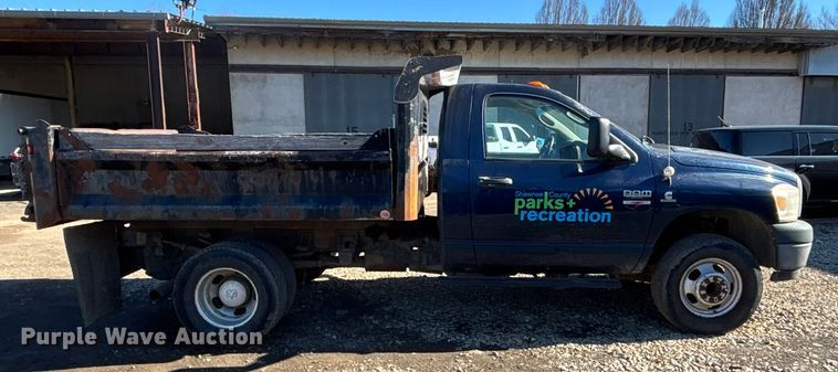 image for item OE9347 2007 Dodge Ram 3500 dump bed pickup truck