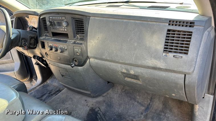 image for item OE9347 2007 Dodge Ram 3500 dump bed pickup truck