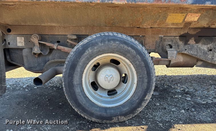 image for item OE9347 2007 Dodge Ram 3500 dump bed pickup truck