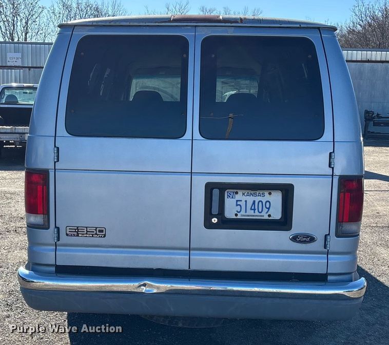 image for item OE9348 1999 Ford E350 van