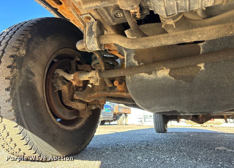 image for item OE9348 1999 Ford E350 van