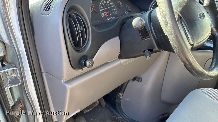 image for item OE9348 1999 Ford E350 van