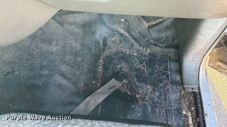 image for item OE9350 1998 Chevrolet S10 pickup truck