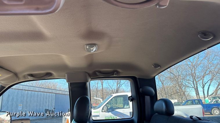 image for item OE9354 2002 Chevrolet Silverado 1500 Ext. Cab pickup truck