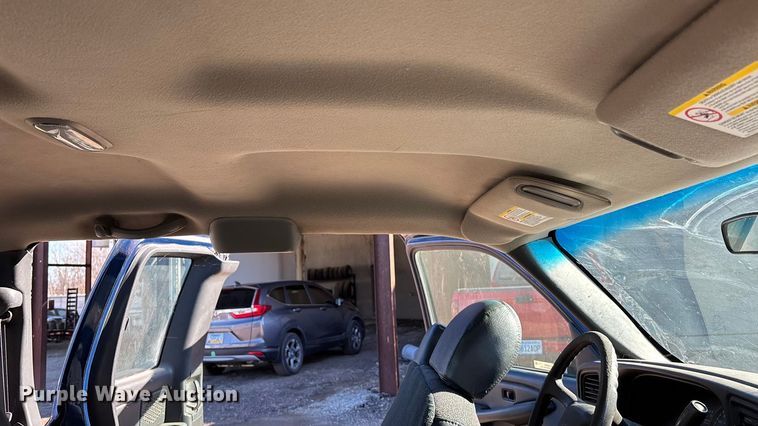 image for item OE9354 2002 Chevrolet Silverado 1500 Ext. Cab pickup truck