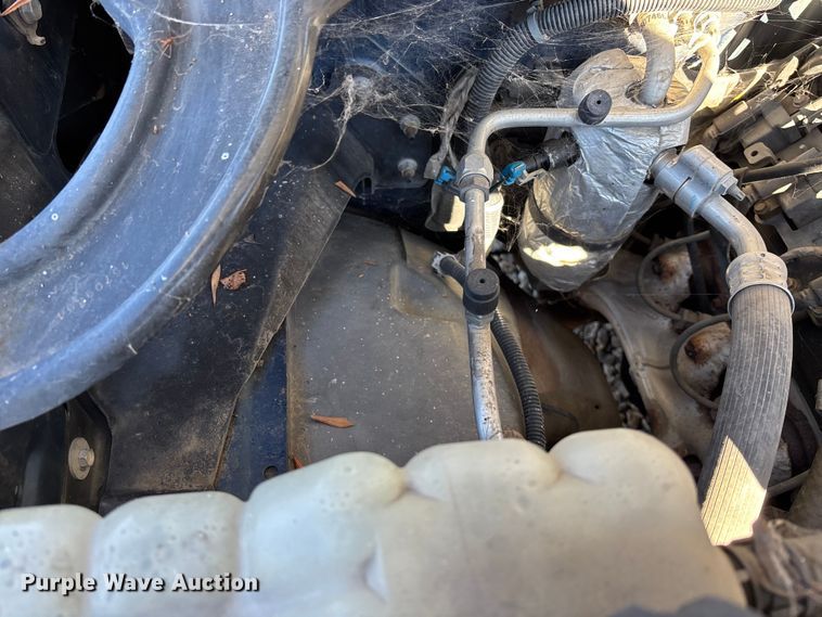 image for item OE9354 2002 Chevrolet Silverado 1500 Ext. Cab pickup truck