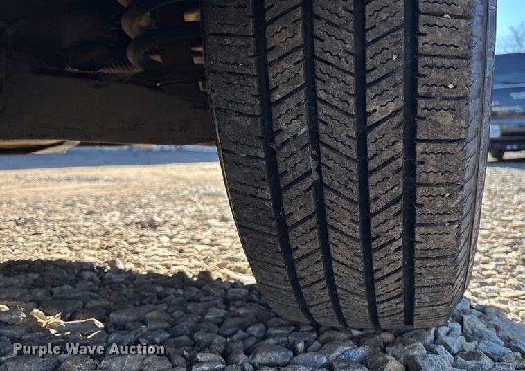 image for item OE9354 2002 Chevrolet Silverado 1500 Ext. Cab pickup truck