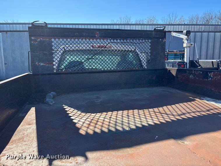 image for item OE9355 2003 Chevrolet Silverado 3500 dump bed pickup truck
