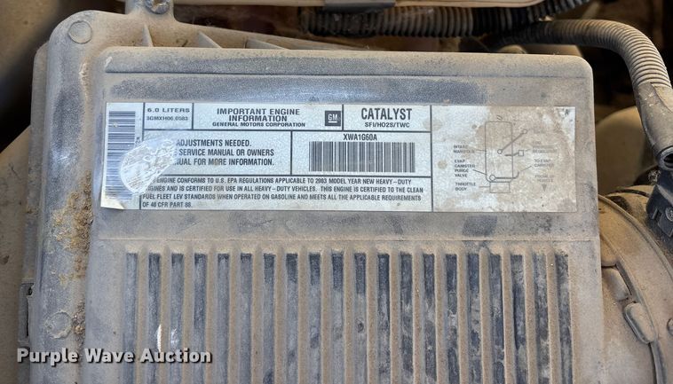 image for item OE9355 2003 Chevrolet Silverado 3500 dump bed pickup truck