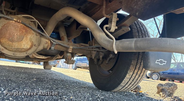 image for item OE9358 2004 Chevrolet Silverado 1500 Ext. Cab pickup truck