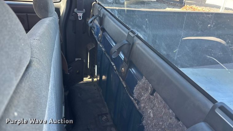 image for item OE9358 2004 Chevrolet Silverado 1500 Ext. Cab pickup truck