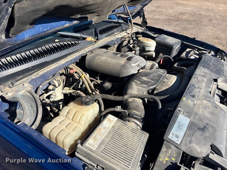 image for item OE9358 2004 Chevrolet Silverado 1500 Ext. Cab pickup truck