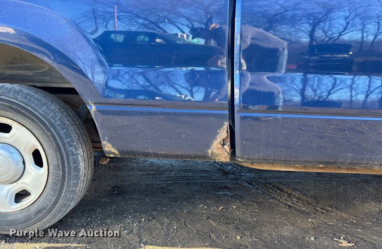 image for item OE9361 2008 Ford F150 Ext. Cab pickup truck