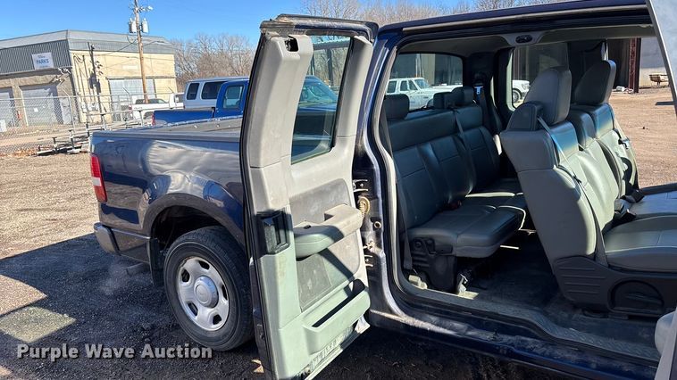 image for item OE9361 2008 Ford F150 Ext. Cab pickup truck