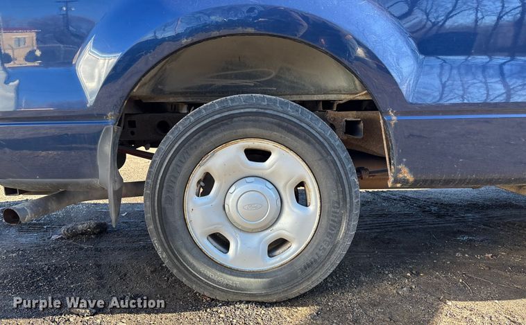 image for item OE9361 2008 Ford F150 Ext. Cab pickup truck