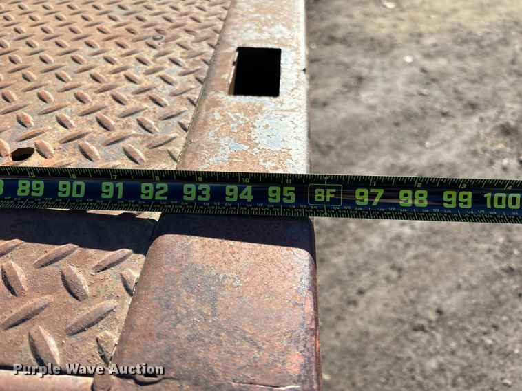 image for item OE9367 1992 Ford CF7000 dump flatbed truck