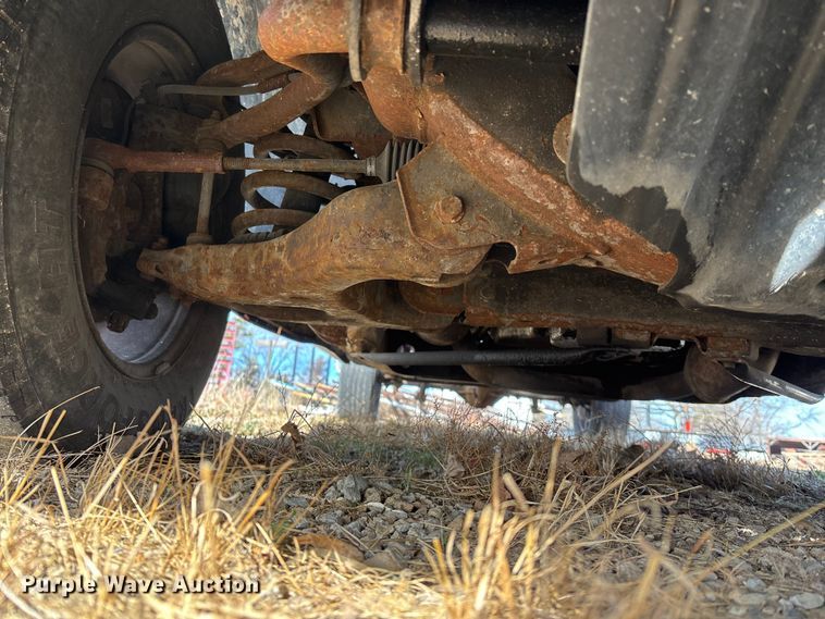 image for item OE9382 2005 Chevrolet Silverado 1500 Ext. Cab truck cab and chassis