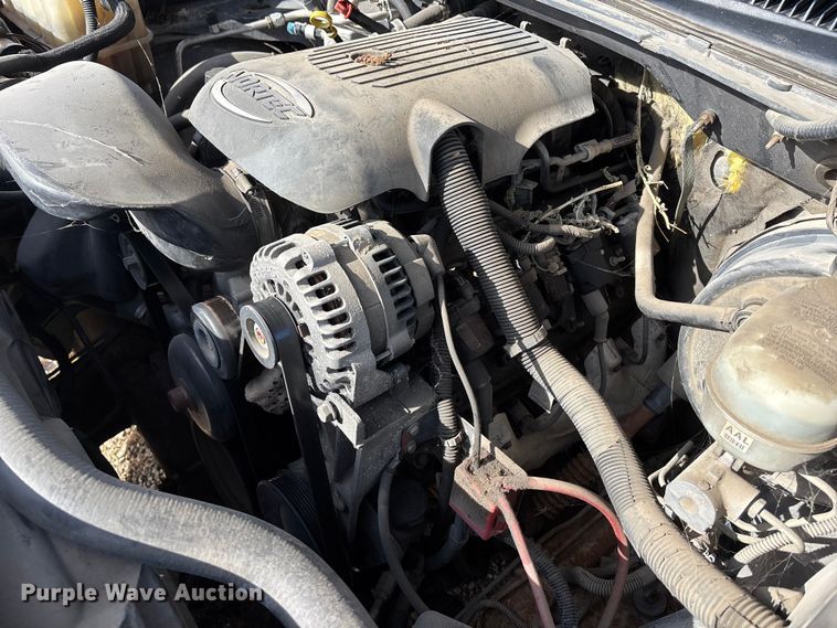 image for item OE9382 2005 Chevrolet Silverado 1500 Ext. Cab truck cab and chassis