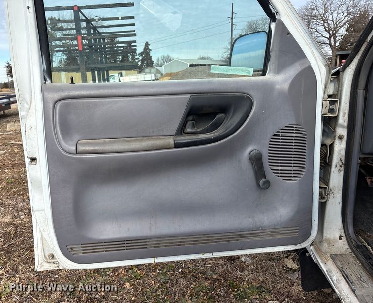 image for item OE9383 1994 Ford Ranger pickup truck