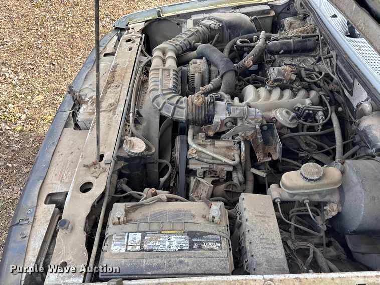 image for item OE9383 1994 Ford Ranger pickup truck