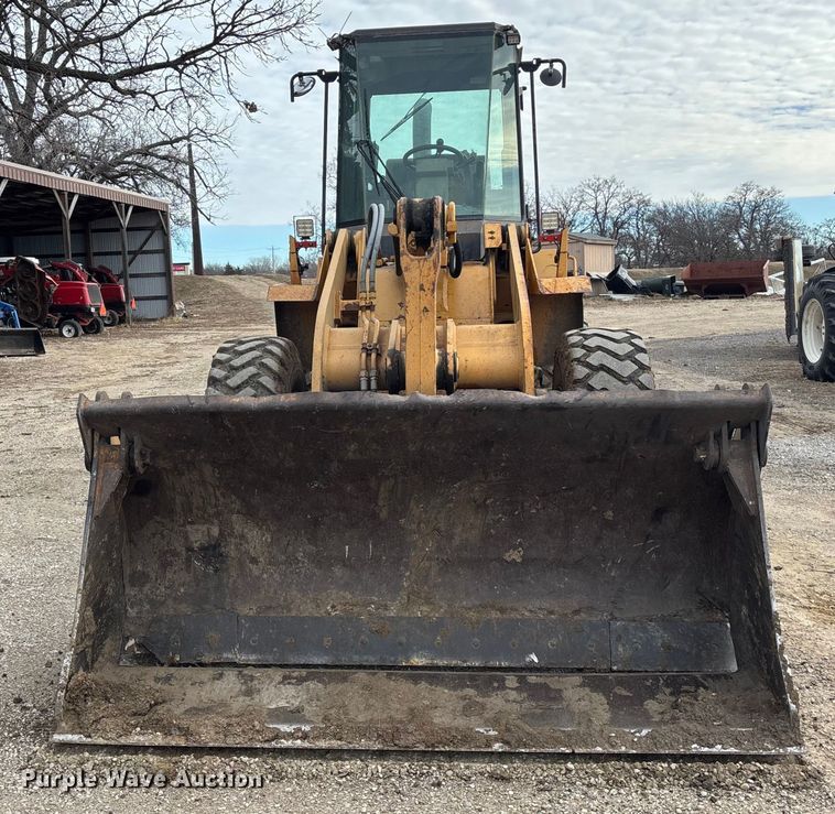 image for item OE9385 1996 Case 621B wheel loader