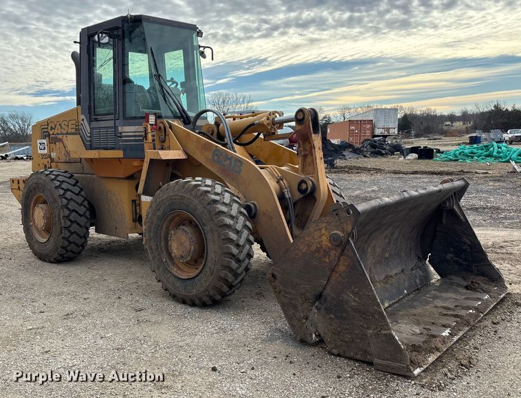 image for item OE9385 1996 Case 621B wheel loader