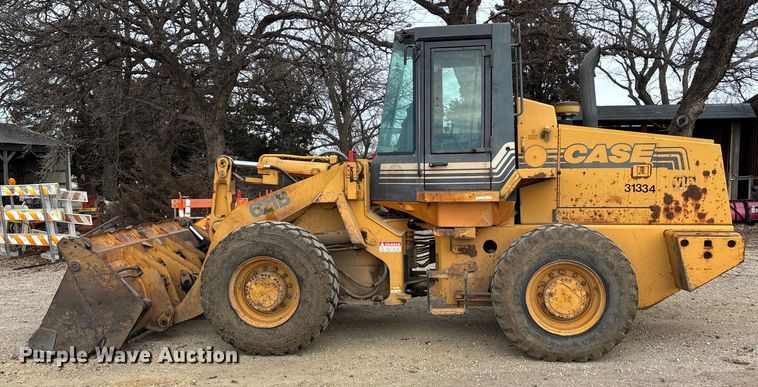 image for item OE9385 1996 Case 621B wheel loader