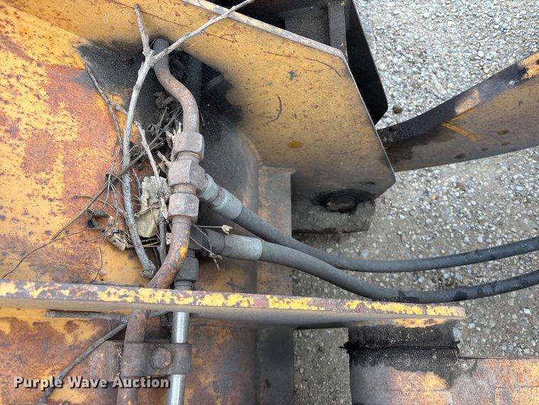 image for item OE9385 1996 Case 621B wheel loader