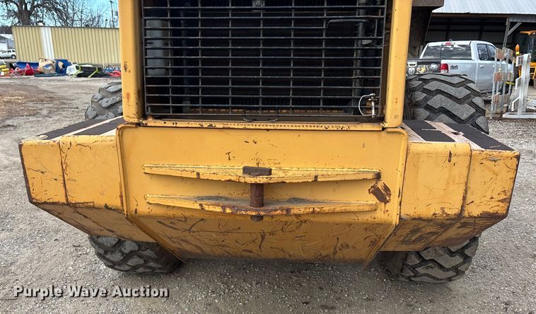 image for item OE9385 1996 Case 621B wheel loader