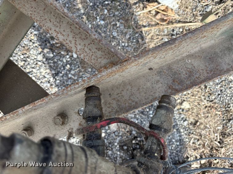 image for item OE9387 John Deere FB-B grain drill