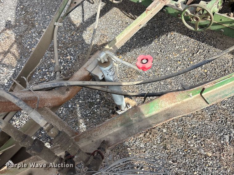 image for item OE9387 John Deere FB-B grain drill