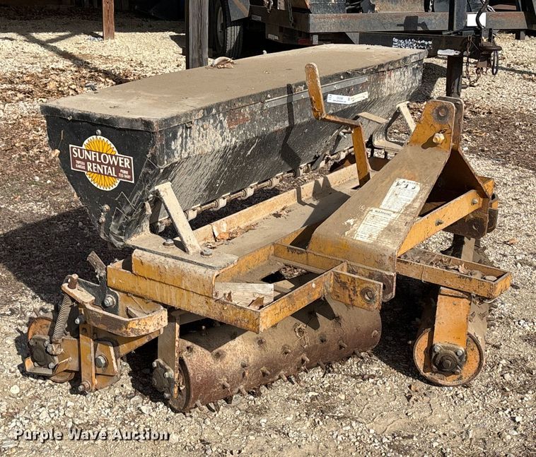 image for item OE9388 Woods Gill STR60-2 seeder