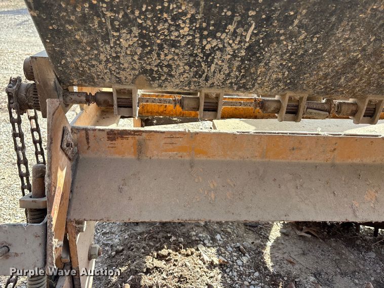 image for item OE9388 Woods Gill STR60-2 seeder