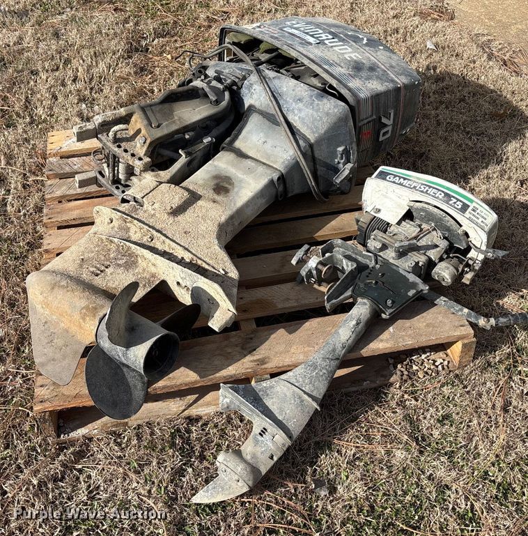 image for item OE9390 (2) boat engines