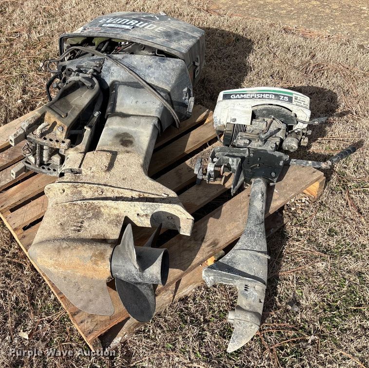 image for item OE9390 (2) boat engines