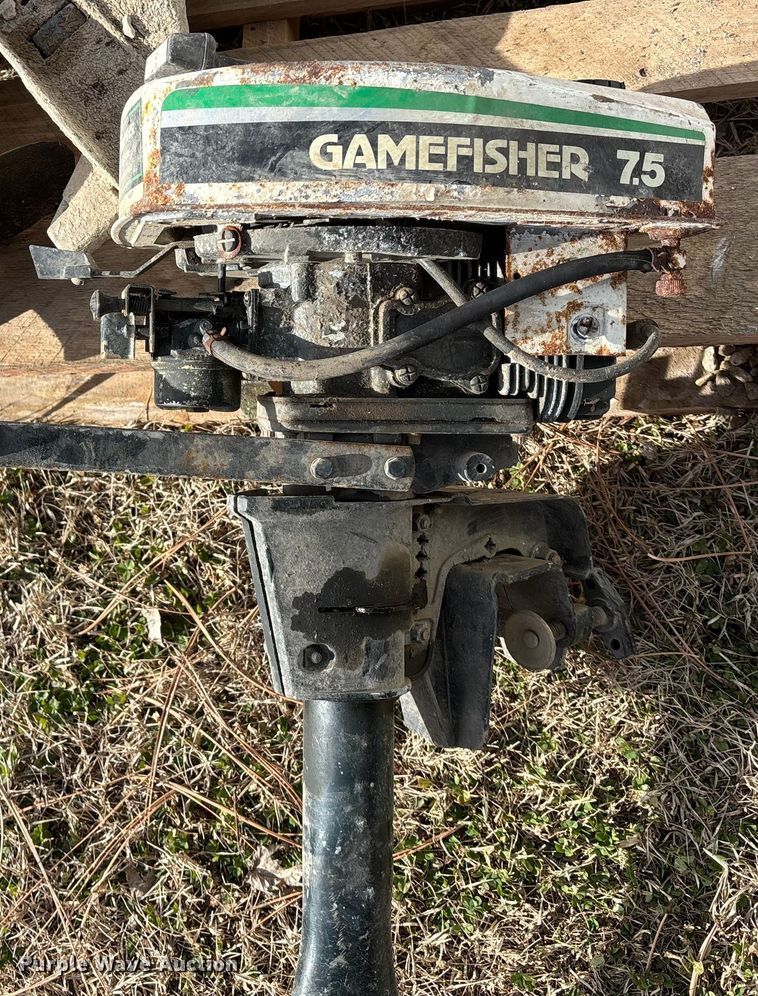 image for item OE9390 (2) boat engines