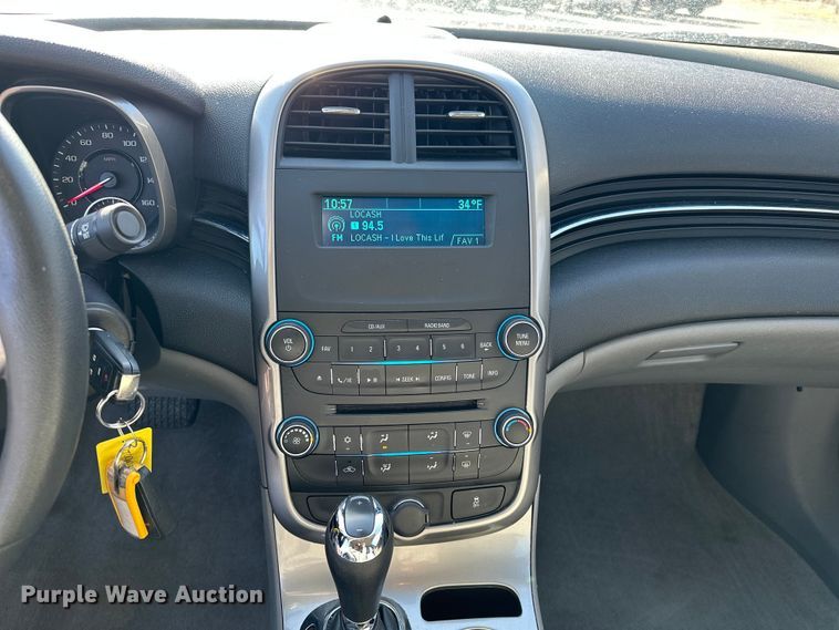 image for item OJ9944 2014 Chevrolet Malibu 