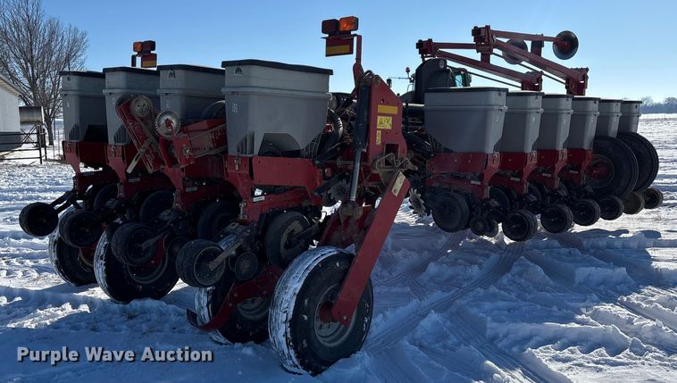 image for item DR2846 2013 Case IH Early Riser 1255 planter