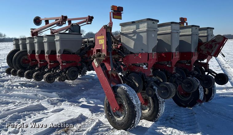 image for item DR2846 2013 Case IH Early Riser 1255 planter