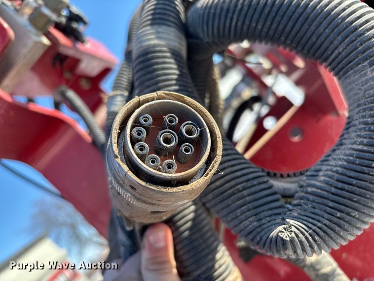 image for item DR2846 2013 Case IH Early Riser 1255 planter