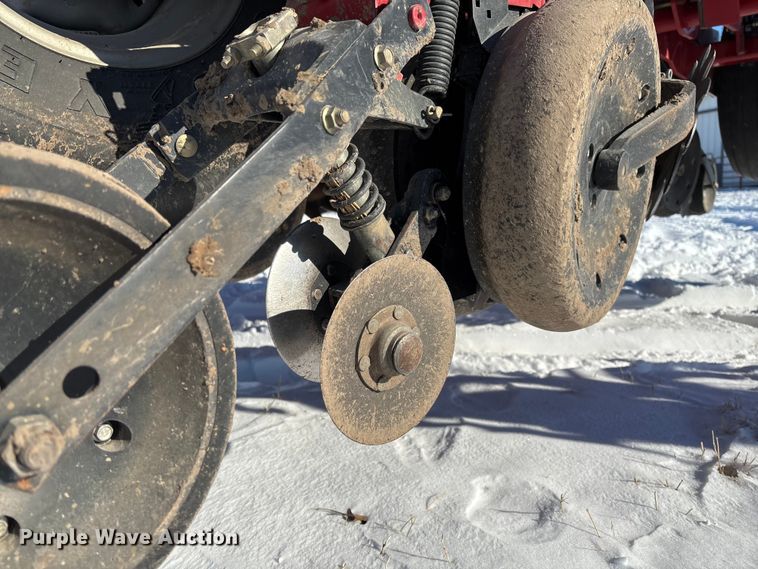 image for item DR2846 2013 Case IH Early Riser 1255 planter