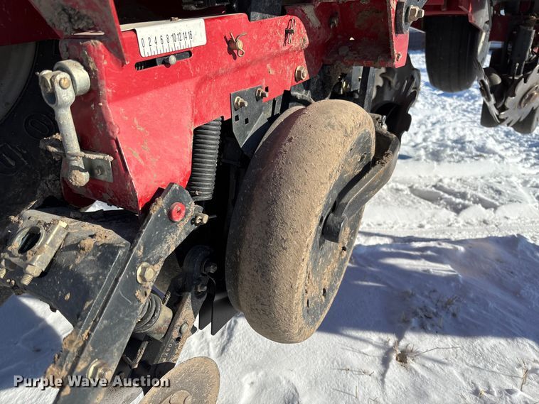 image for item DR2846 2013 Case IH Early Riser 1255 planter