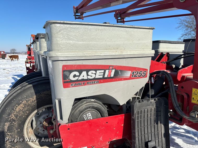 image for item DR2846 2013 Case IH Early Riser 1255 planter