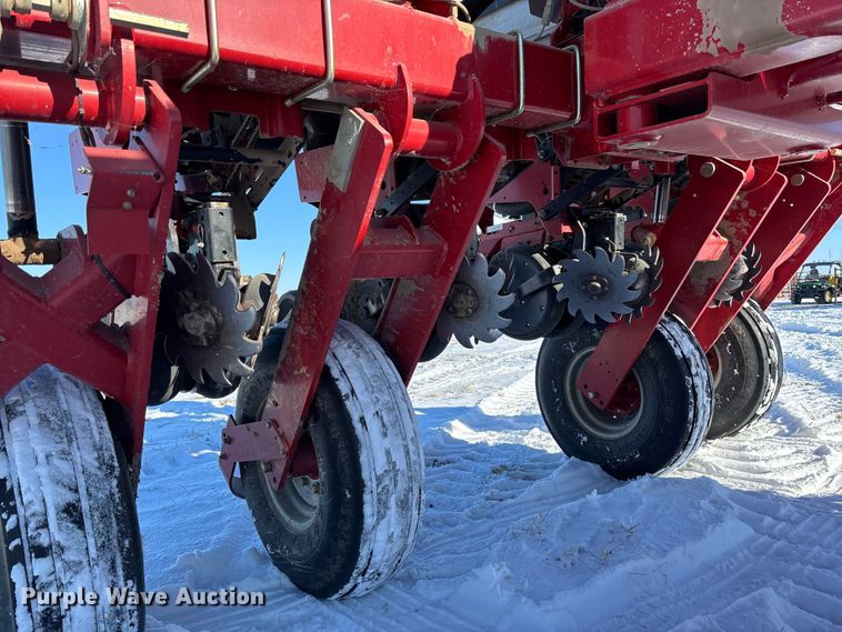 image for item DR2846 2013 Case IH Early Riser 1255 planter