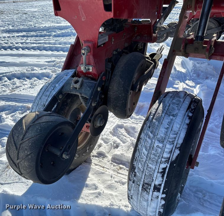 image for item DR2846 2013 Case IH Early Riser 1255 planter
