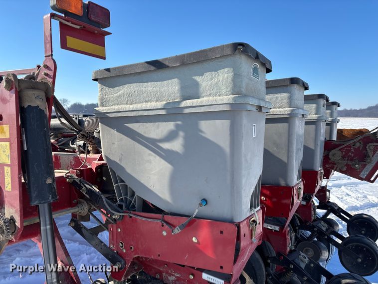 image for item DR2846 2013 Case IH Early Riser 1255 planter