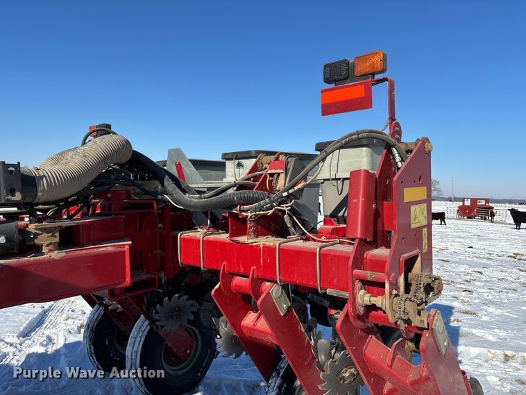 image for item DR2846 2013 Case IH Early Riser 1255 planter