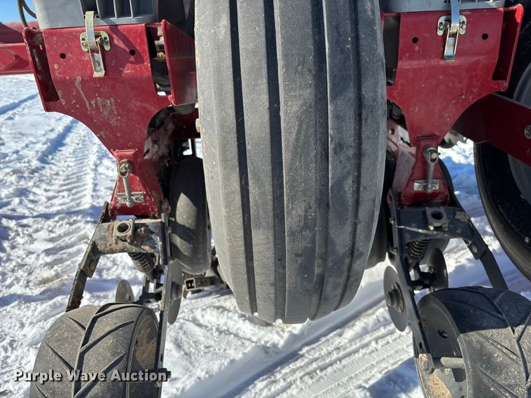 image for item DR2846 2013 Case IH Early Riser 1255 planter