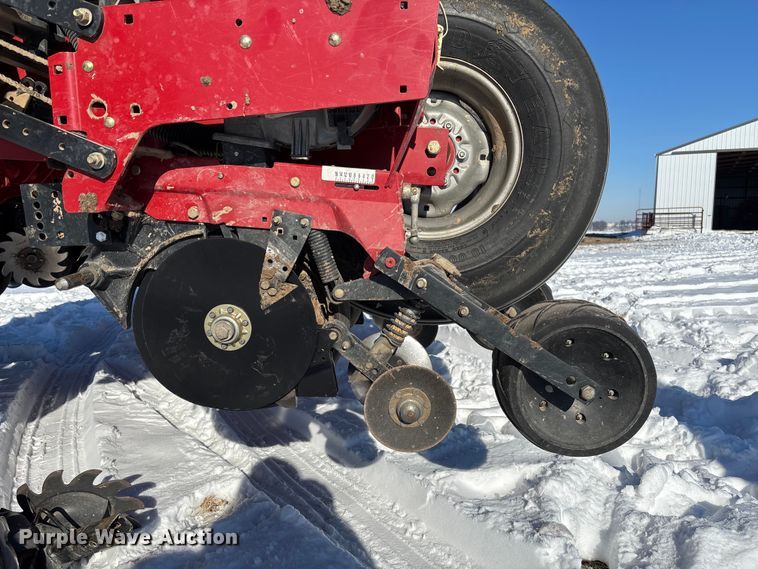 image for item DR2846 2013 Case IH Early Riser 1255 planter