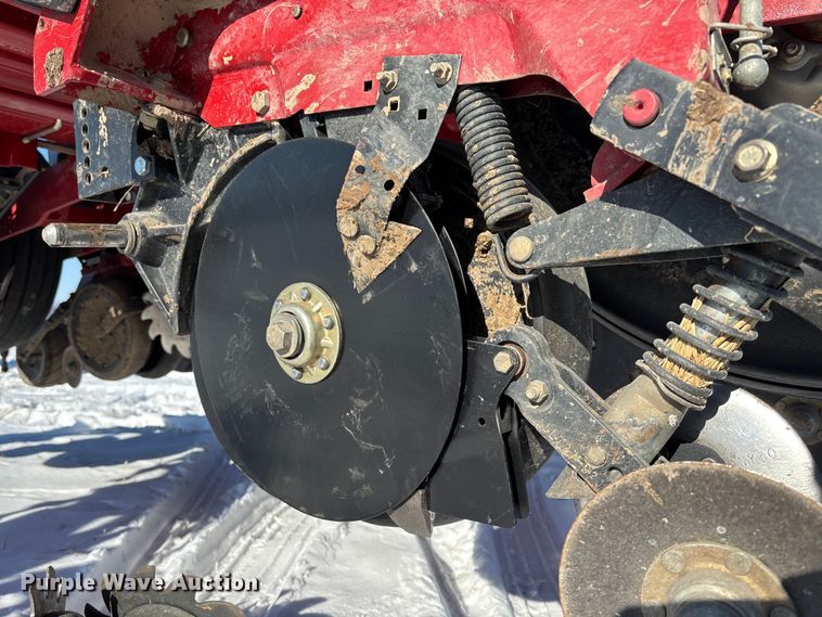 image for item DR2846 2013 Case IH Early Riser 1255 planter